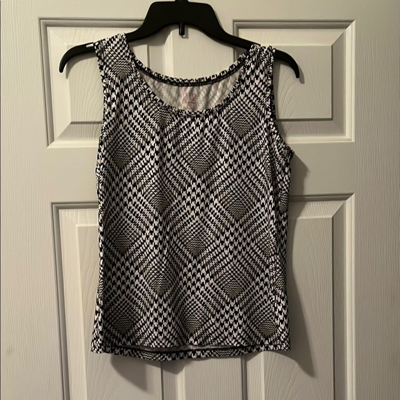212 Collection Tops - Black and White Houndstooth Tank Top